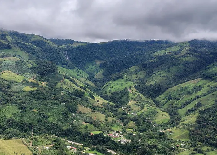 Eya Ecolodge