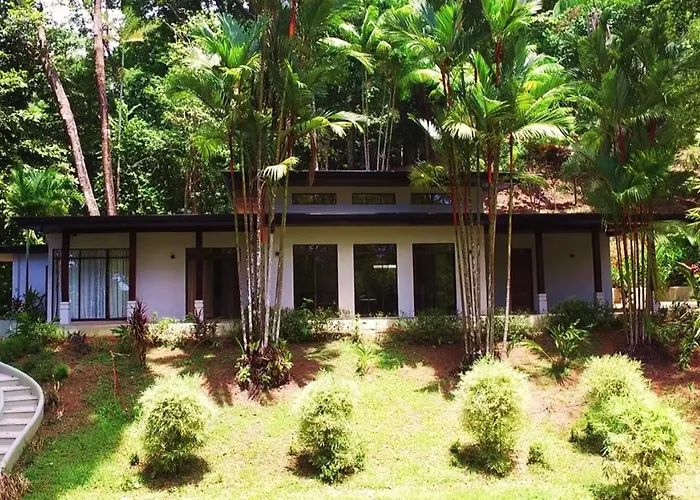 Majestic View House In Dominical, Oceanview